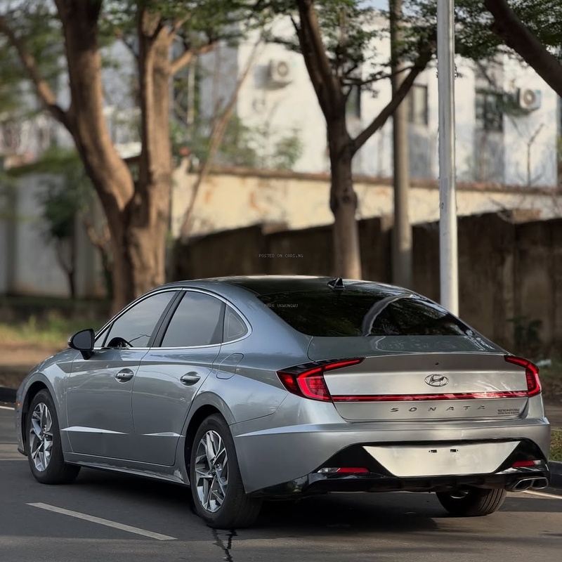 2021 HYUNDAI SONATA – FOREIGN USED | MODERN & LUXURY SEDAN image