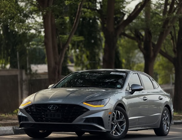 2021 HYUNDAI SONATA – FOREIGN USED | MODERN & LUXURY SEDAN