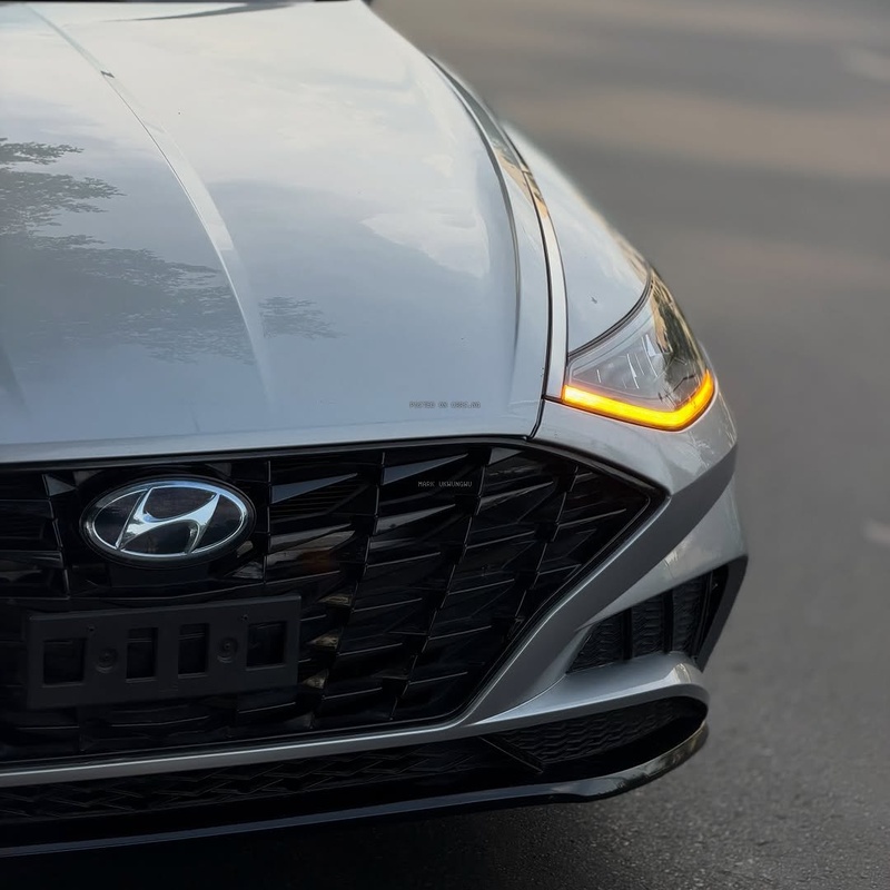 2021 HYUNDAI SONATA – FOREIGN USED | MODERN & LUXURY SEDAN image