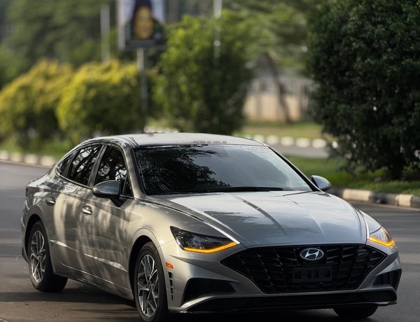 2021 HYUNDAI SONATA – FOREIGN USED | MODERN & LUXURY SEDAN