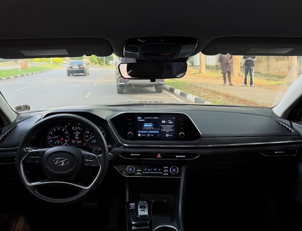 2021 HYUNDAI SONATA – FOREIGN USED | MODERN & LUXURY SEDAN