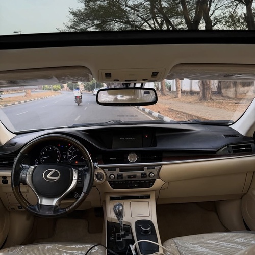 Foreign Used 2015 Lexus ES350 for Sale In Abuja