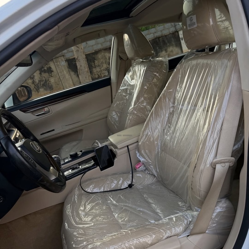 Foreign Used 2015 Lexus ES350 for Sale In Abuja image
