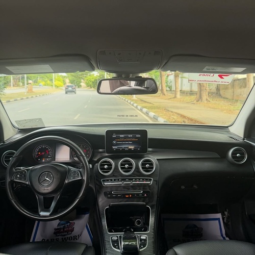 Sharp  Mercedes-Benz GLC300 2016  Foreign Used – Smooth Drive, Clean Interior
