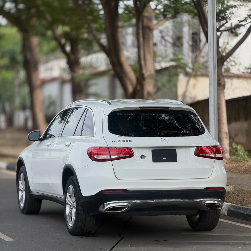 Sharp  Mercedes-Benz GLC300 2016  Foreign Used – Smooth Drive, Clean Interior image