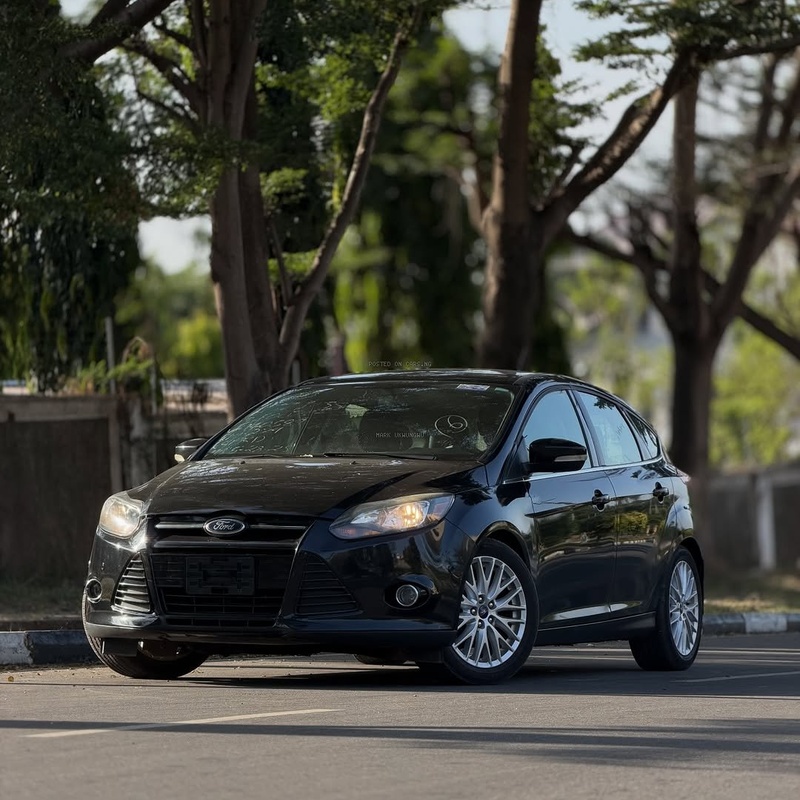FOREIGN USED FORD FOCUS TITANIUM 2013 MODEL FOR SALE IN ABUJA image