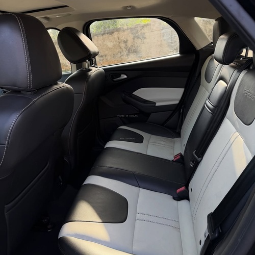 FOREIGN USED FORD FOCUS TITANIUM 2013 MODEL FOR SALE IN ABUJA