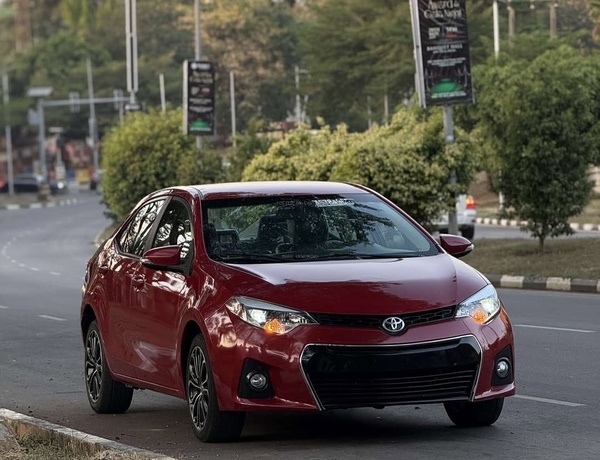 Foreign Used Toyota Corolla Sport 2015 model for Sale In Abuja