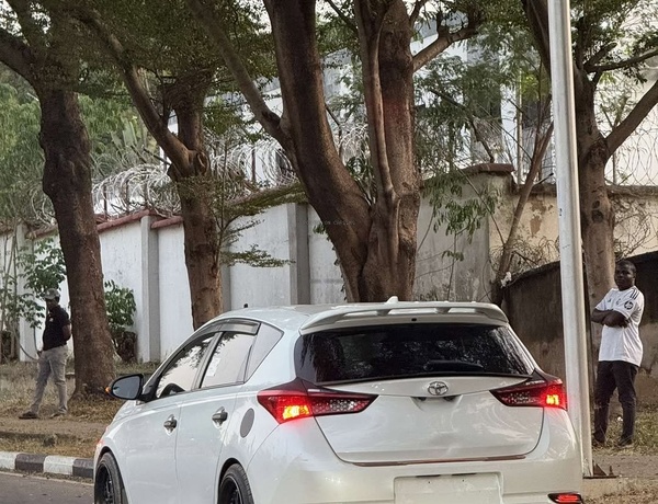 Foreign Used Toyota iM Tuned 2016 model for Sale In Abuja