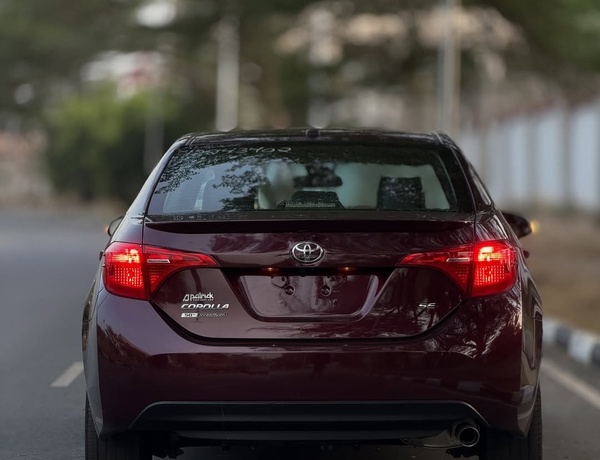 Foreign Used Toyota Corolla SE 2017 for Sale In Abuja