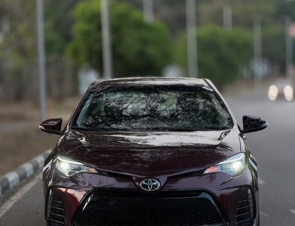 Foreign Used Toyota Corolla SE 2017 for Sale In Abuja