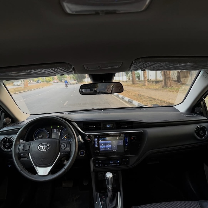 Foreign Used Toyota Corolla SE 2017 for Sale In Abuja image
