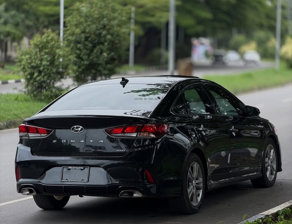 Hyundai Sonata Sport 2018 🚗 Smooth Drive, Sporty Look