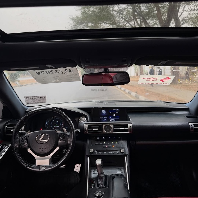 Foreign Used LEXUS IS350 2015 for Sale In Lagos image