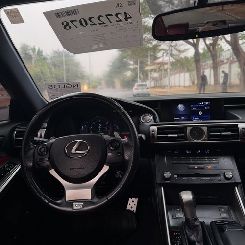 Foreign Used LEXUS IS350 2015 for Sale In Lagos
