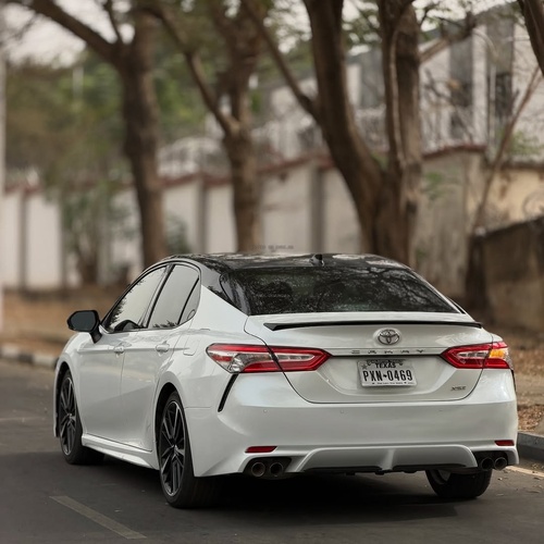 Foreign Used Toyota Camry XSE 2020 for Sale In Abuja