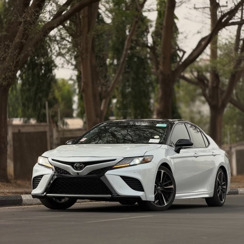 Foreign Used Toyota Camry XSE 2020 for Sale In Abuja