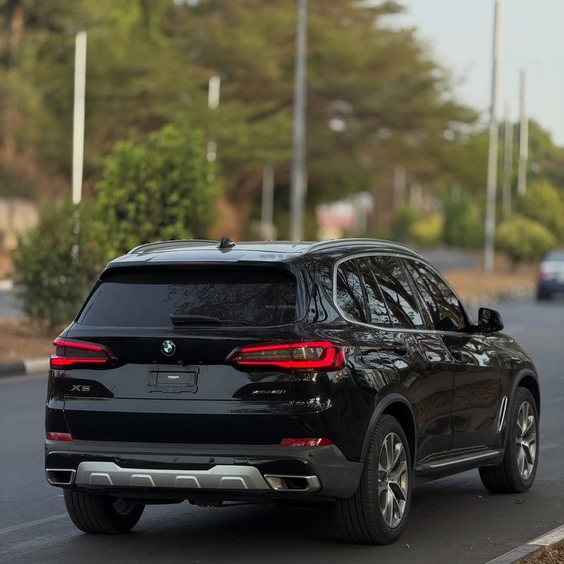 Super Clean BMW X5 40i – Foreign Used | Serious Buyers Only image