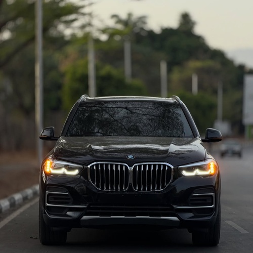Super Clean BMW X5 40i – Foreign Used | Serious Buyers Only