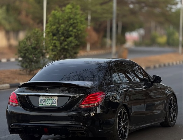 Super Clean Mercedes Benz C43 AMG 2017 – Full Option | Nothing to Fix