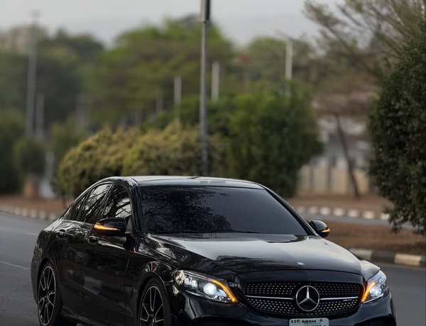 Super Clean Mercedes Benz C43 AMG 2017 – Full Option | Nothing to Fix