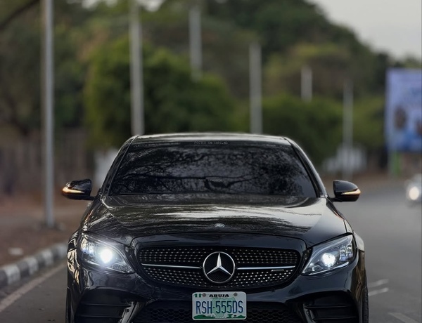 Super Clean Mercedes Benz C43 AMG 2017 – Full Option | Nothing to Fix