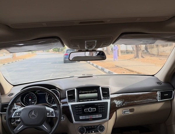 Super Clean Mercedes-Benz ML350 2013 – Nothing to Fix | Serious Buyers Only