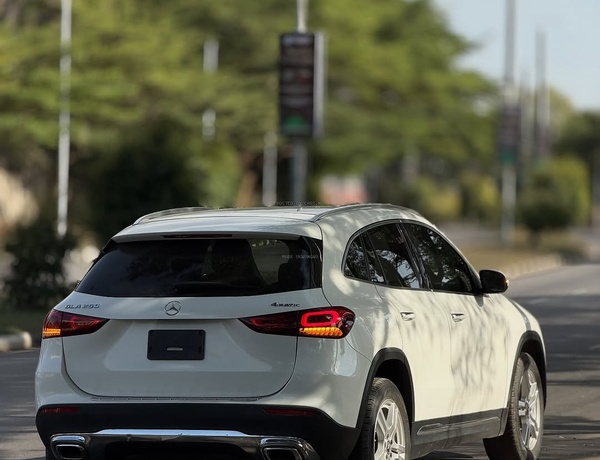 Foreign Used Mercedes Benz GLA250 2021 for Sale In Abuja