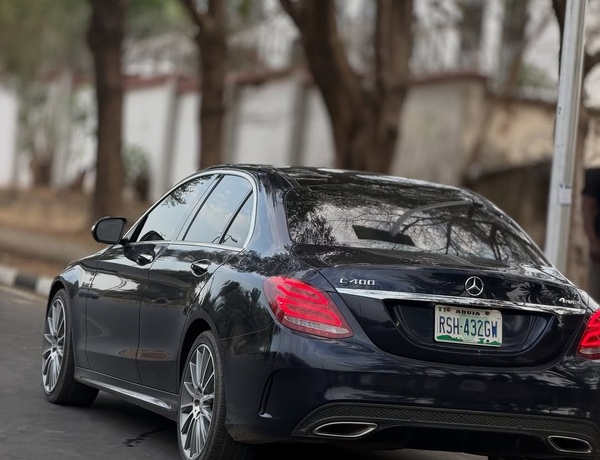 Mercedes Benz C400 2015 for Sale In Abuja