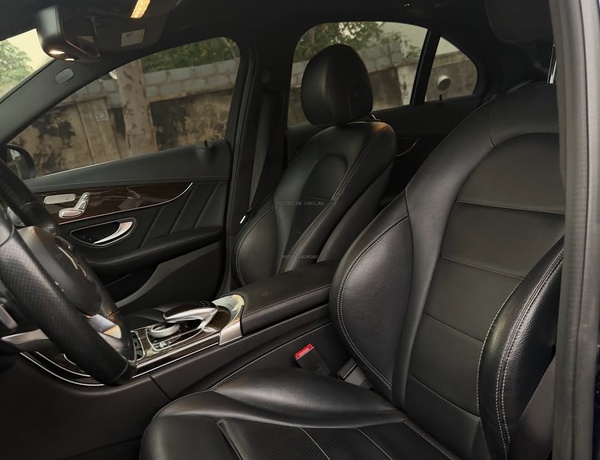 Mercedes Benz C400 2015 for Sale In Abuja