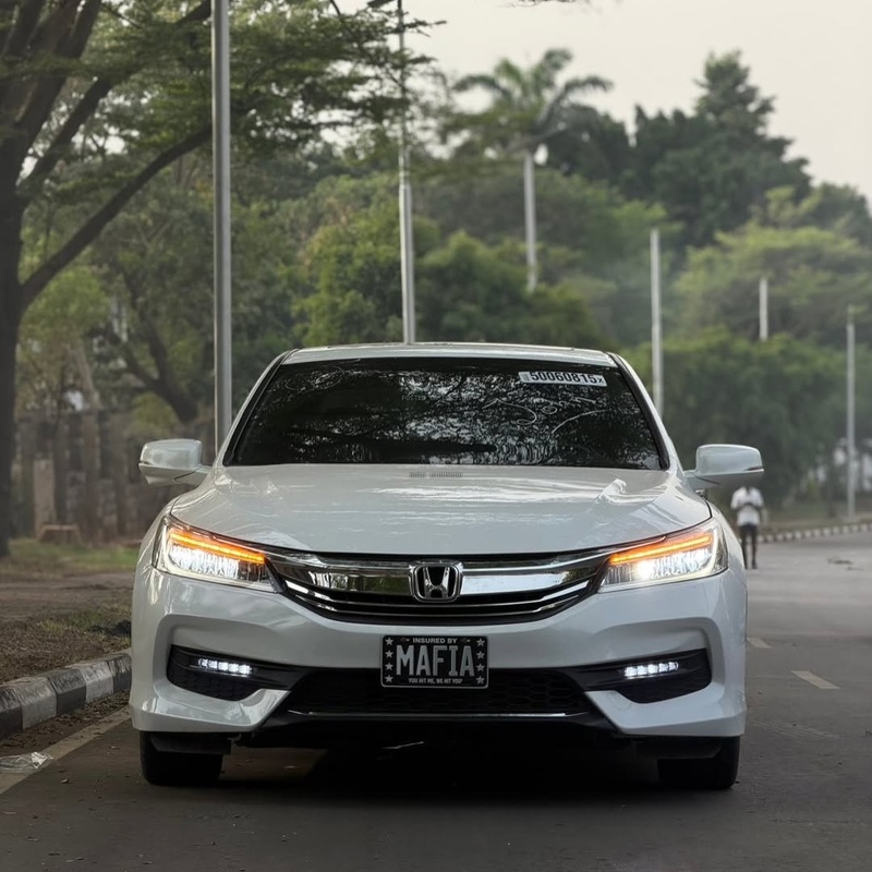 SUPER SHARP HONDA ACCORD SPORT 2016– BUY FAST DEAL, FOREIGN USED image