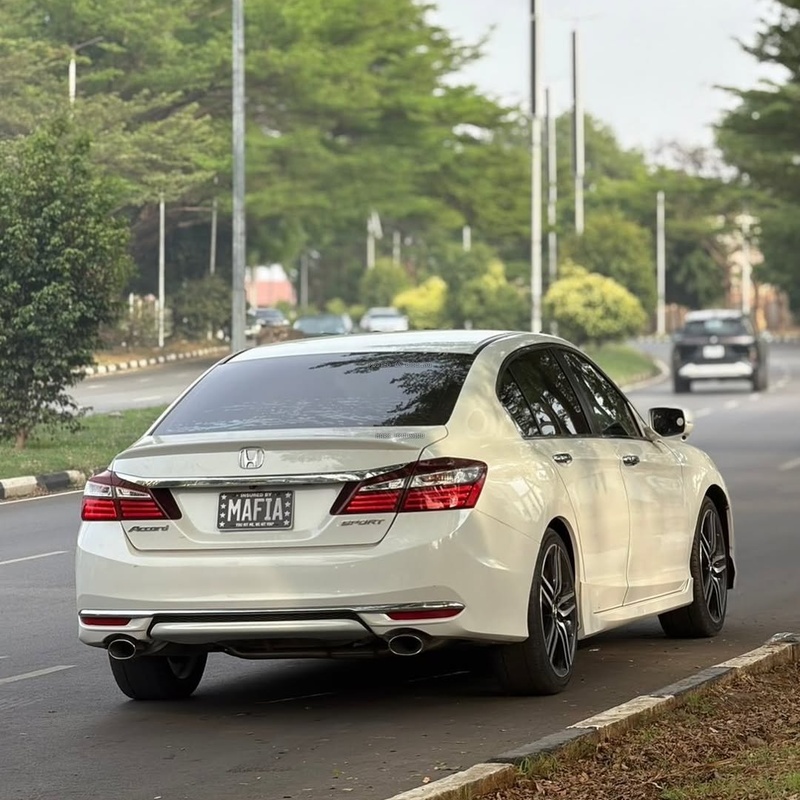 SUPER SHARP HONDA ACCORD SPORT 2016– BUY FAST DEAL, FOREIGN USED image