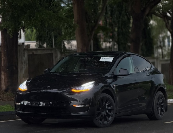 Tesla Model Y (2021) – Foreign Used Full Electric, Smart & Fast SUV