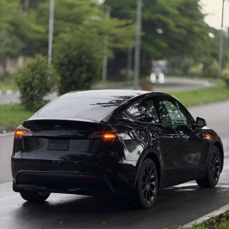 Tesla Model Y (2021) – Foreign Used Full Electric, Smart & Fast SUV image