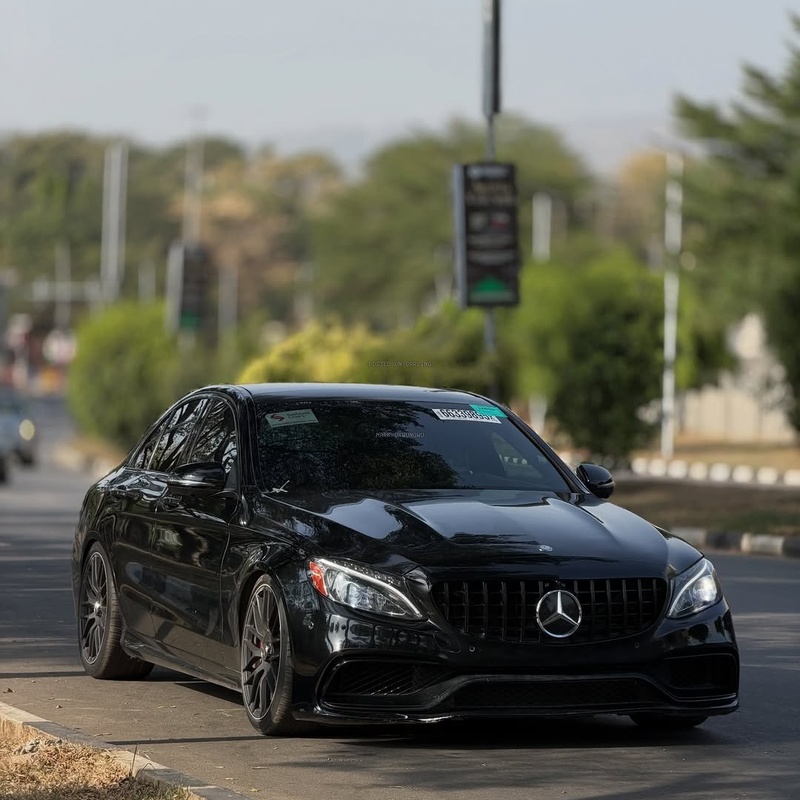 Foreign Used Mercedes Benz C63s AMG W205 2017 for Sale In Abuja image