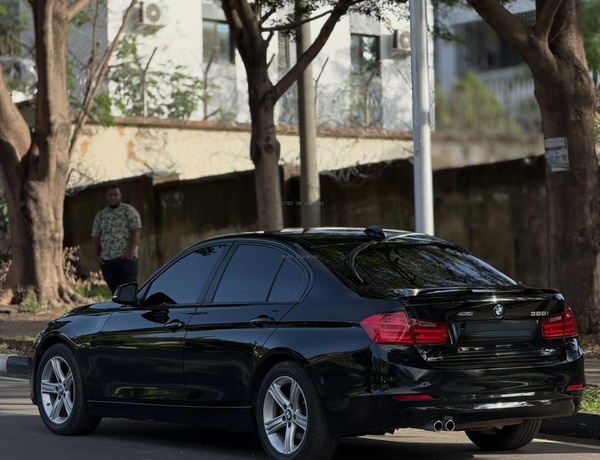 2013 BMW 328i – FOREIGN USED | SPORT LUXURY SEDAN