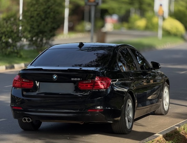 2013 BMW 328i – FOREIGN USED | SPORT LUXURY SEDAN