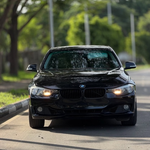 2013 BMW 328i – FOREIGN USED | SPORT LUXURY SEDAN