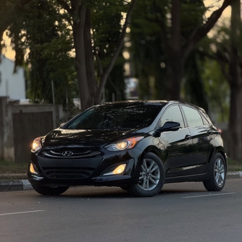 2014 HYUNDAI ELANTRA GT – FOREIGN USED | SPORT HATCHBACK