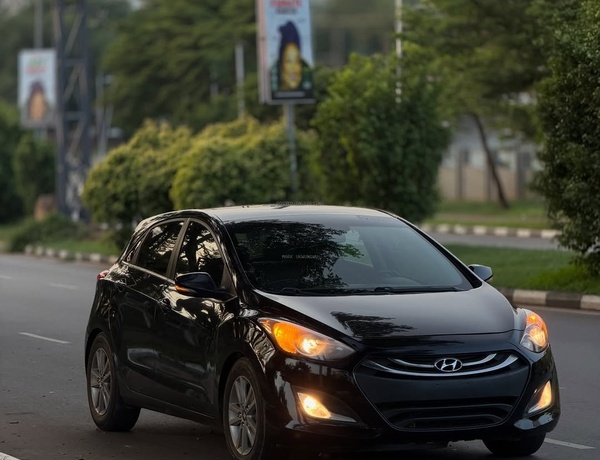 2014 HYUNDAI ELANTRA GT – FOREIGN USED | SPORT HATCHBACK