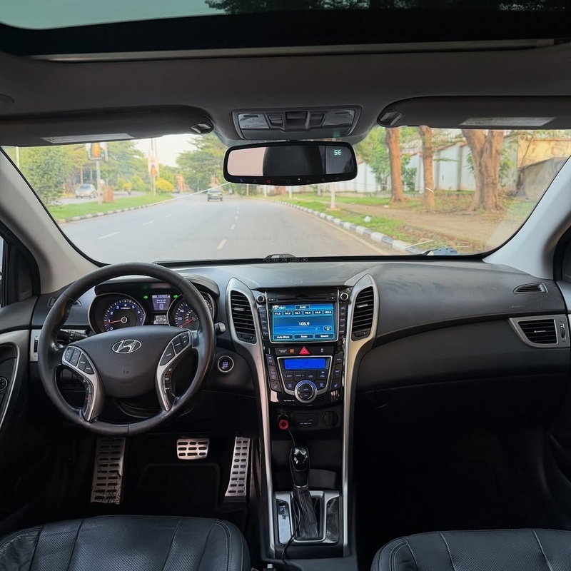 2014 HYUNDAI ELANTRA GT – FOREIGN USED | SPORT HATCHBACK image