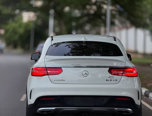2017 MERCEDES-BENZ GLE43 COUPE – FOREIGN USED | AMG LUXURY PERFORMANCE SUV