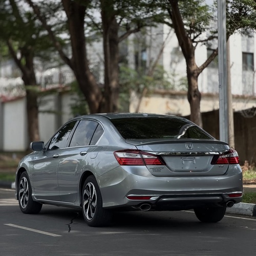 2017 HONDA ACCORD V6 – FOREIGN USED | POWERFUL & SPORT EXECUTIVE SEDAN