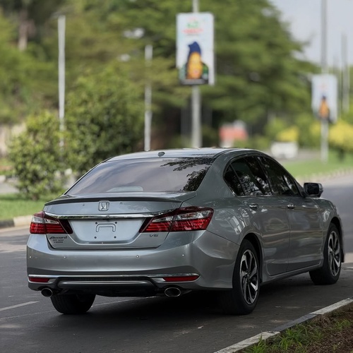 2017 HONDA ACCORD V6 – FOREIGN USED | POWERFUL & SPORT EXECUTIVE SEDAN