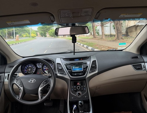 2014 HYUNDAI ELANTRA – FOREIGN USED | CLEAN & FUEL EFFICIENT SEDAN