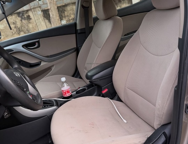 2014 HYUNDAI ELANTRA – FOREIGN USED | CLEAN & FUEL EFFICIENT SEDAN
