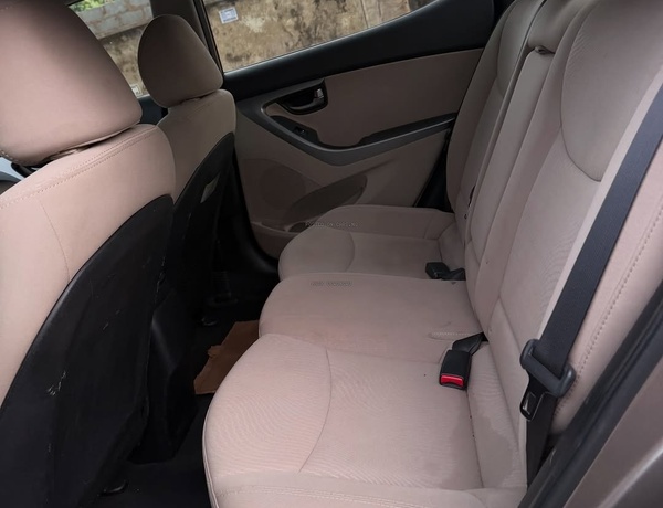 2014 HYUNDAI ELANTRA – FOREIGN USED | CLEAN & FUEL EFFICIENT SEDAN