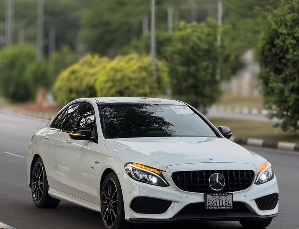  2017 MERCEDES-BENZ C43 AMG  FOREIGN USED – Twin Turbo Power