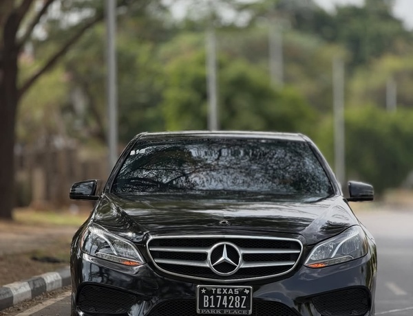 TOKUNBO MERCEDES BENZ  E350 2014– SHARP BODY, FULLY LOADED
