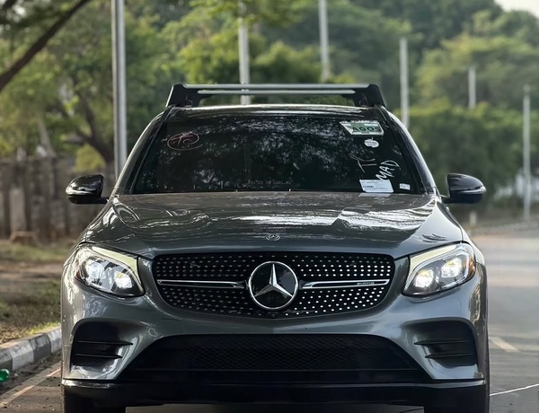 2018 MERCEDES-BENZ GLC43 AMG – FOREIGN USED for Sale – V6 Turbo Power